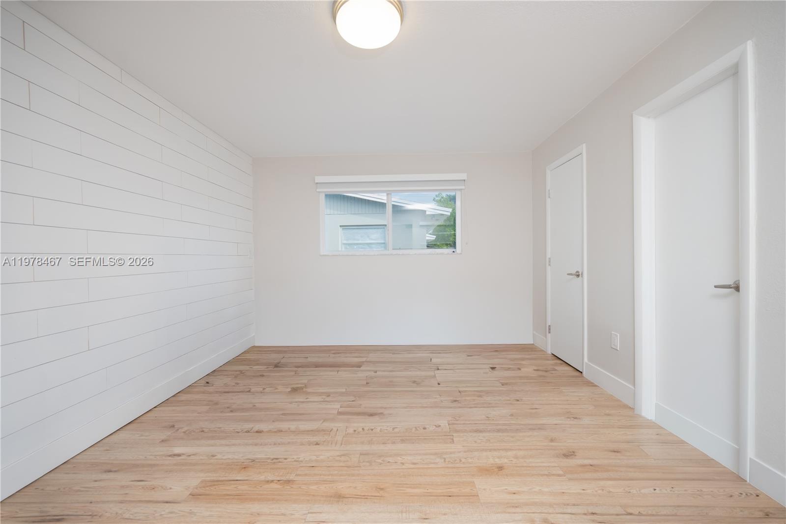 WHISPERING PINES EST SEC - Residential