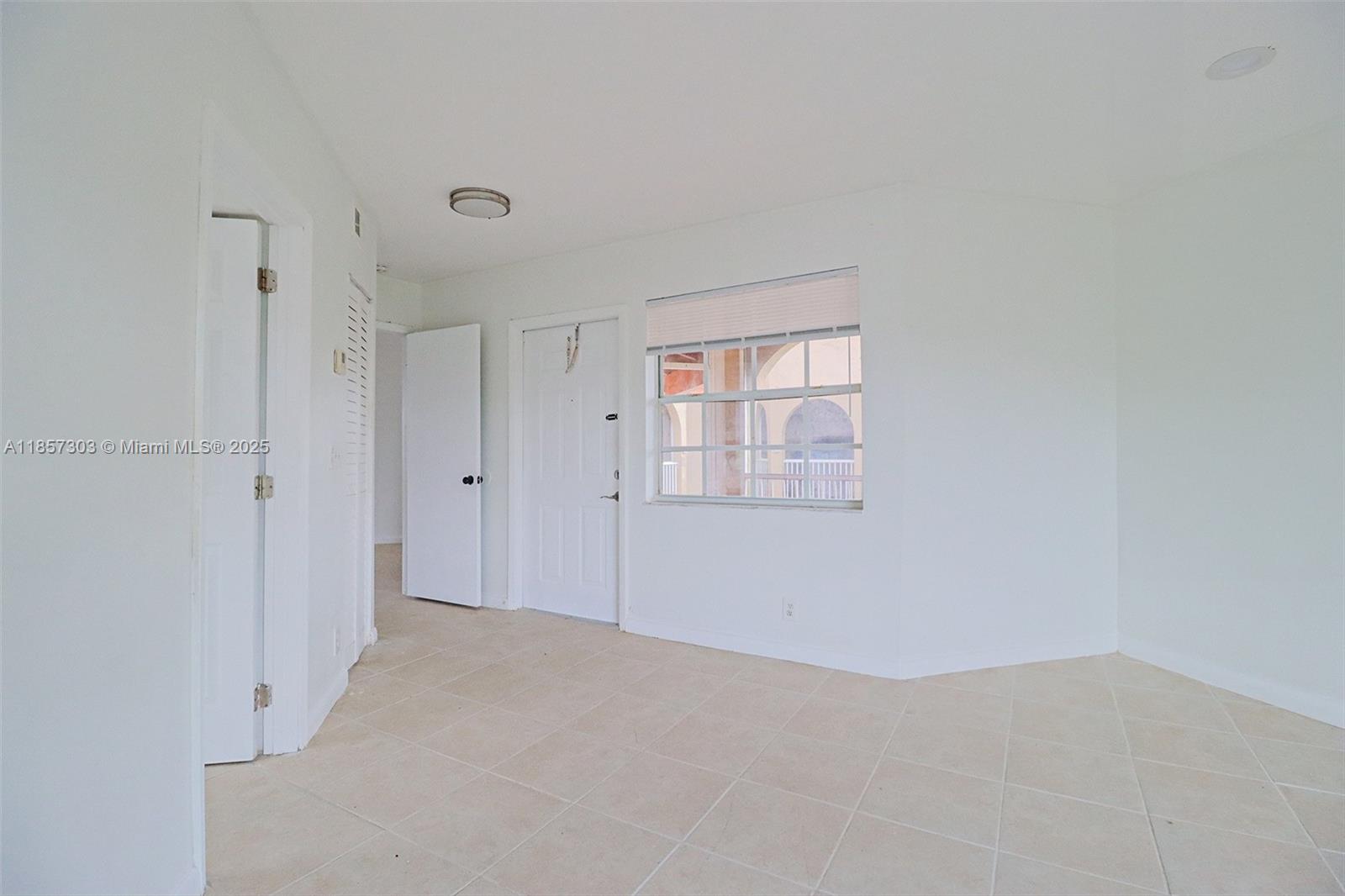 WINDMILL LAKES IV CONDO - Residential