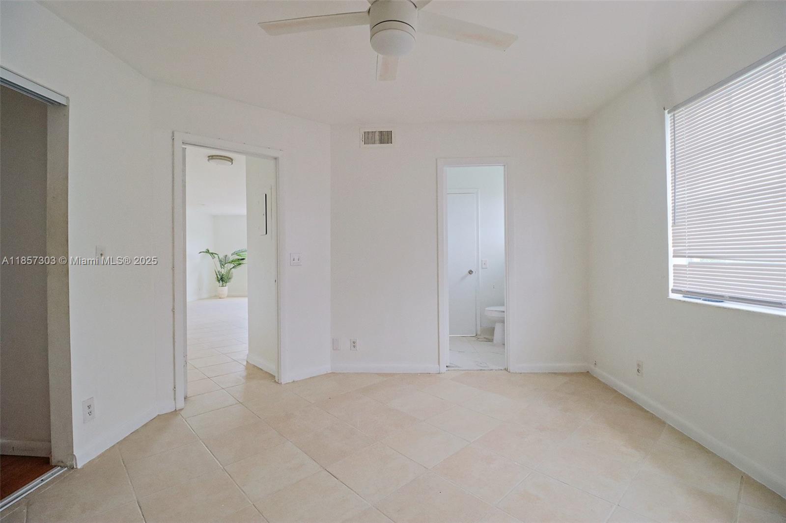 WINDMILL LAKES IV CONDO - Residential