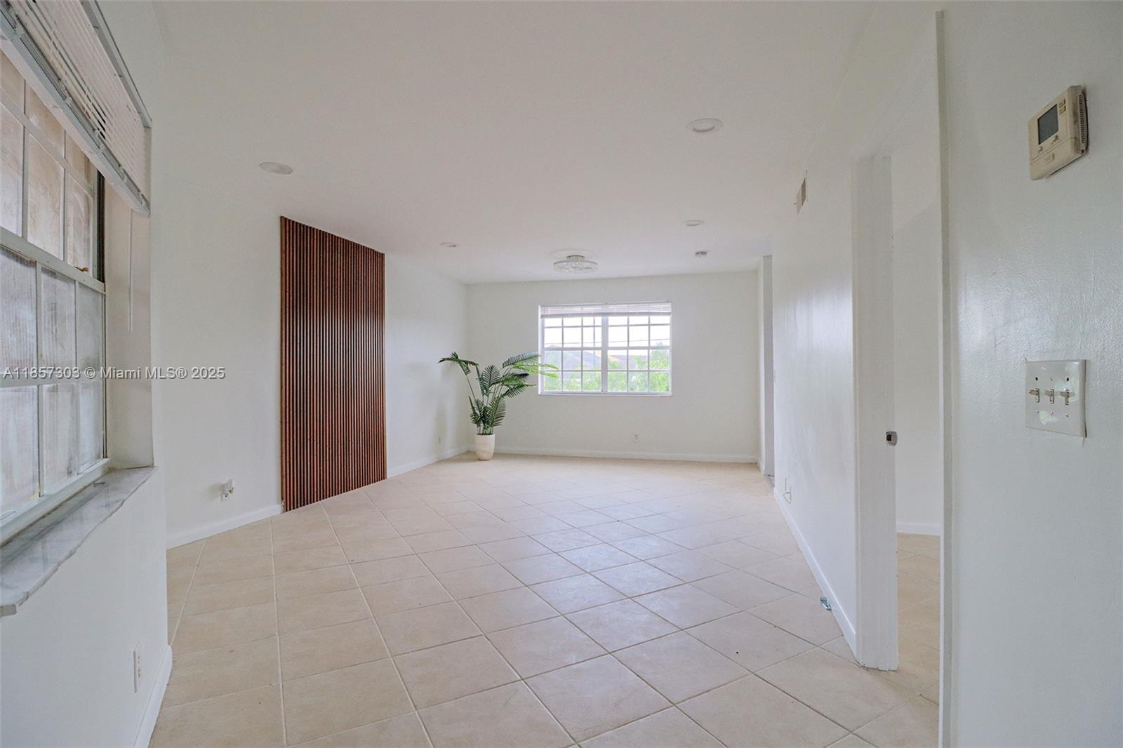 WINDMILL LAKES IV CONDO - Residential