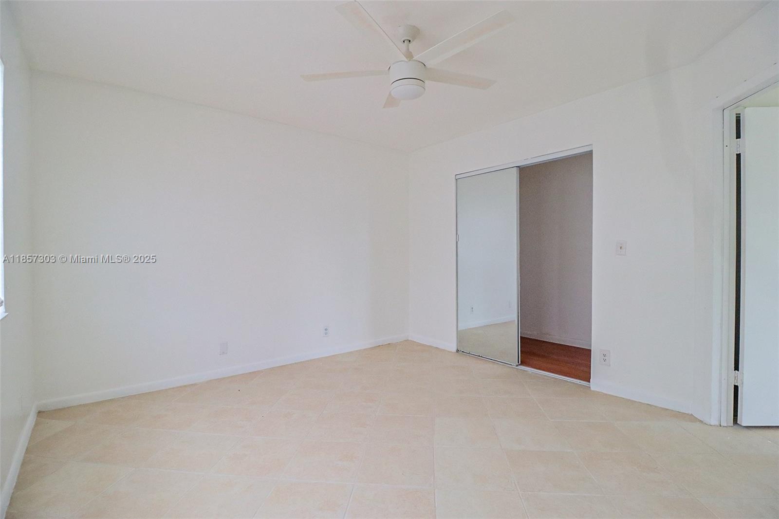 WINDMILL LAKES IV CONDO - Residential