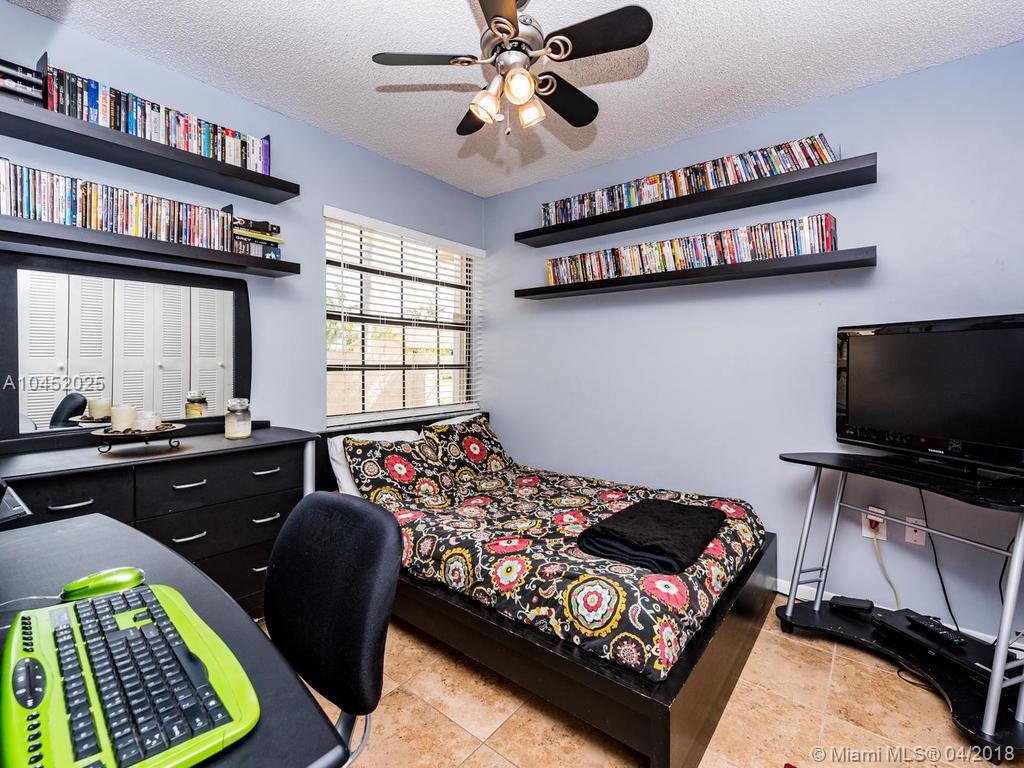 SHENANDOAH SEC 4 - Residential