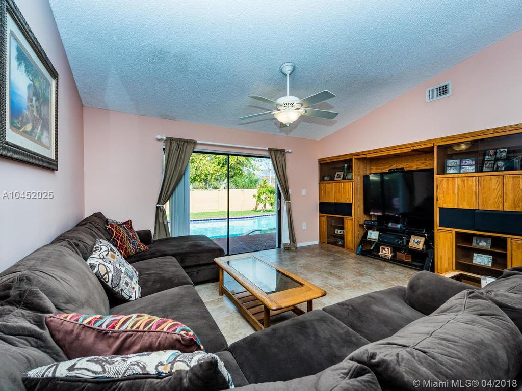 SHENANDOAH SEC 4 - Residential