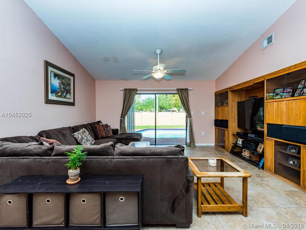 SHENANDOAH SEC 4 - Residential