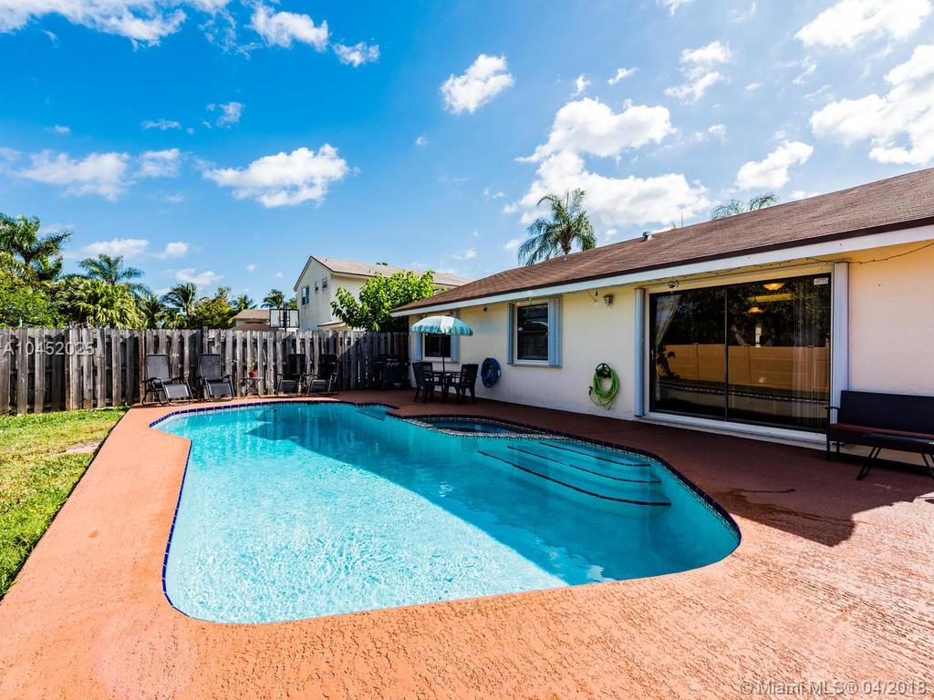 SHENANDOAH SEC 4 - Residential