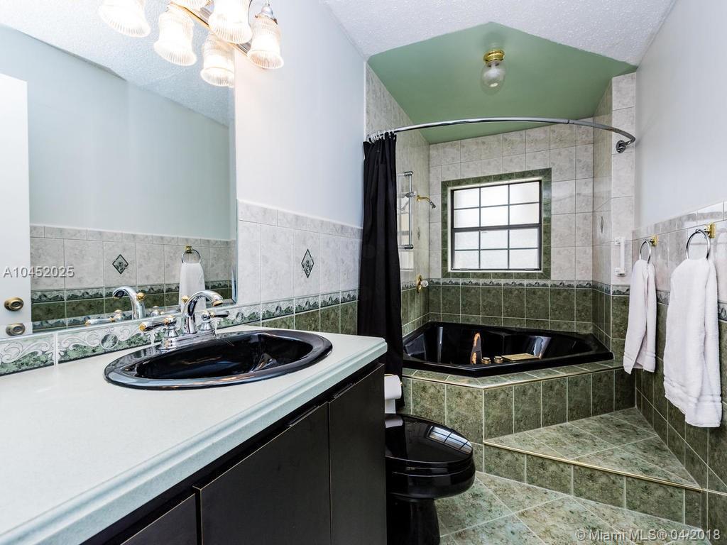 SHENANDOAH SEC 4 - Residential