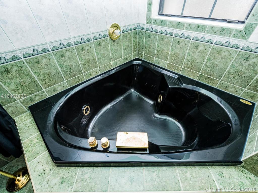 SHENANDOAH SEC 4 - Residential