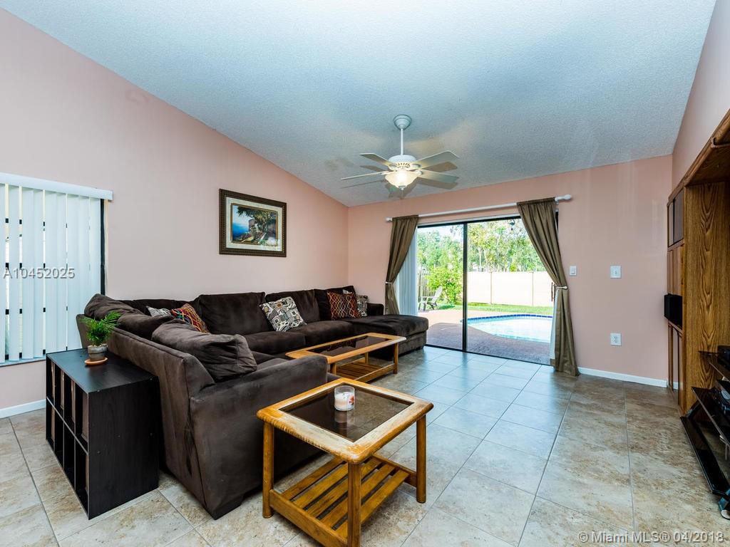 SHENANDOAH SEC 4 - Residential