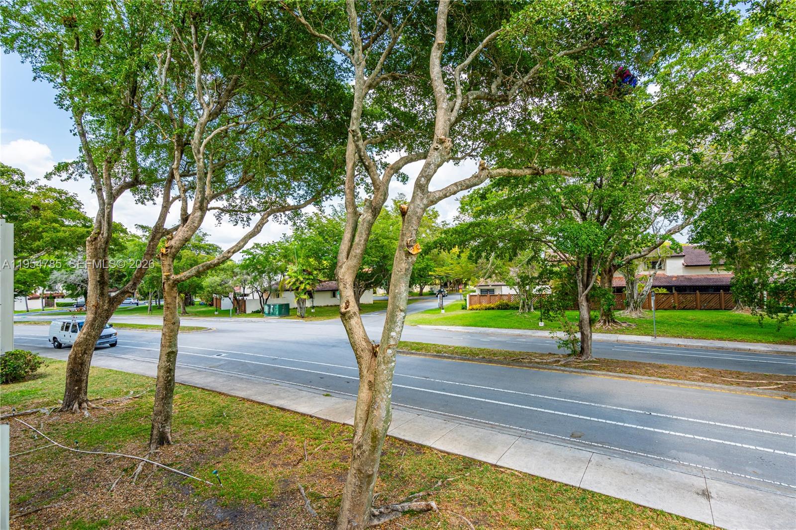 KENLAND POINTE CONDO II - Residential