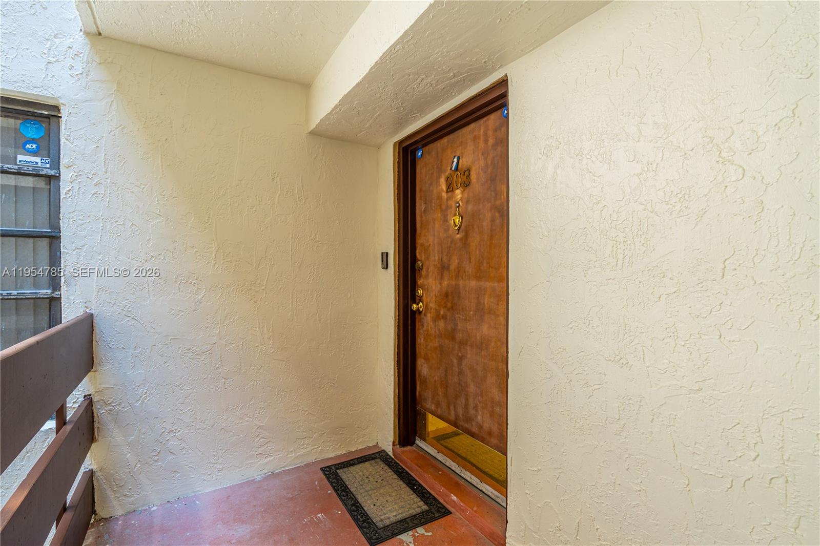 KENLAND POINTE CONDO II - Residential