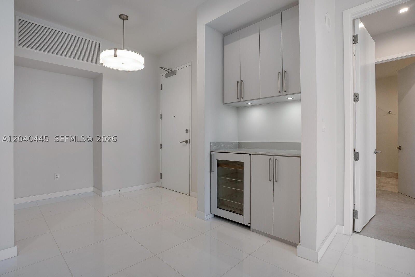 275 Giralda Ave 6C