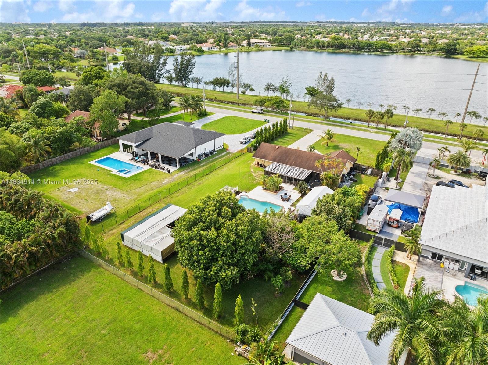 FLA FRUIT LANDS CO - Residential