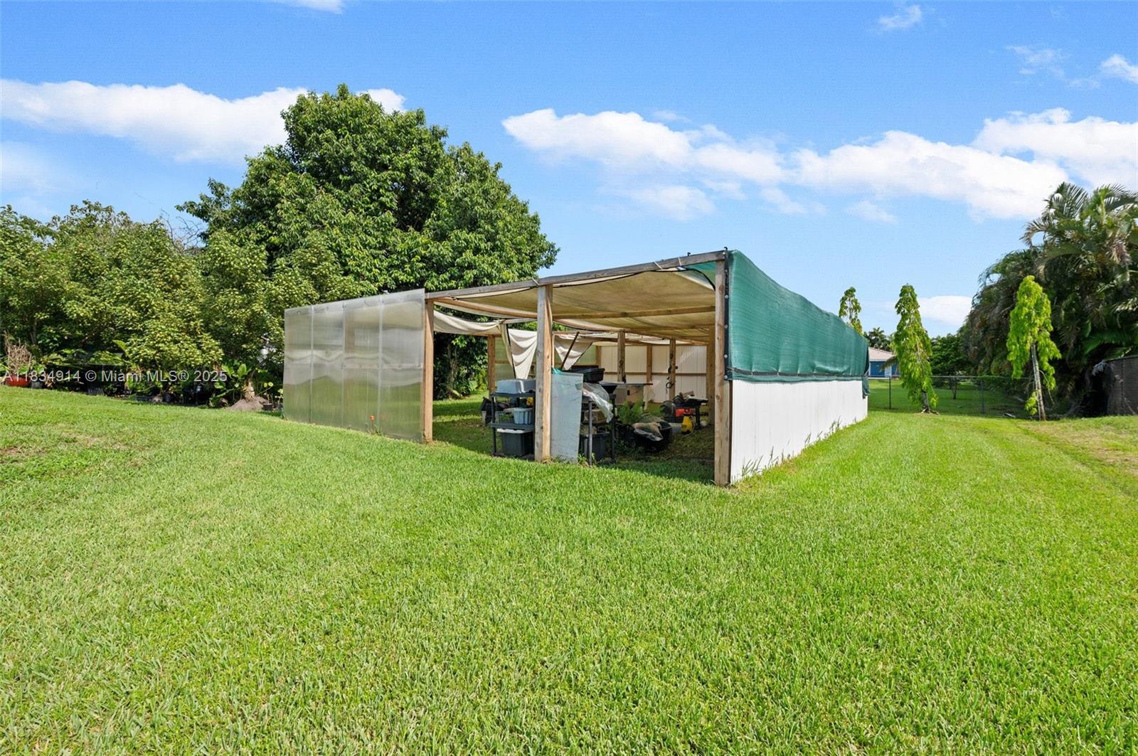 FLA FRUIT LANDS CO - Residential