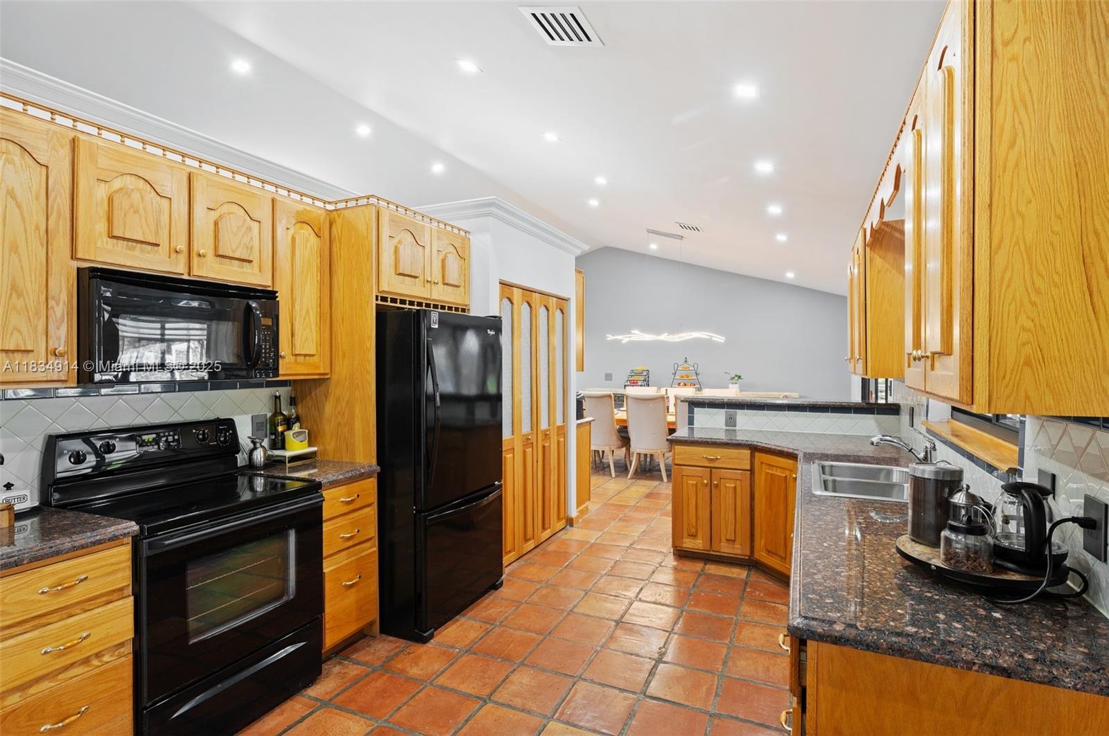 FLA FRUIT LANDS CO - Residential