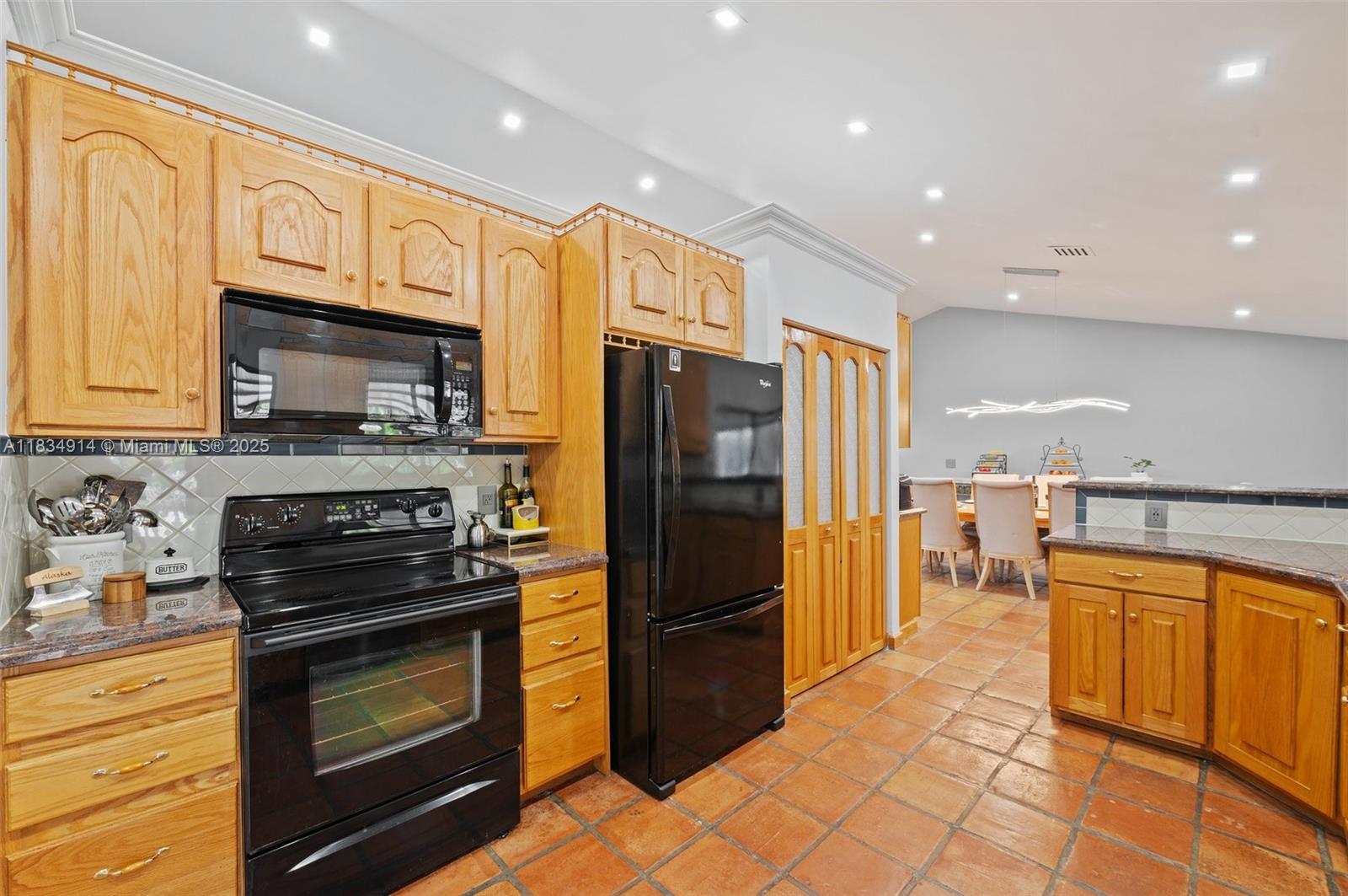 FLA FRUIT LANDS CO - Residential