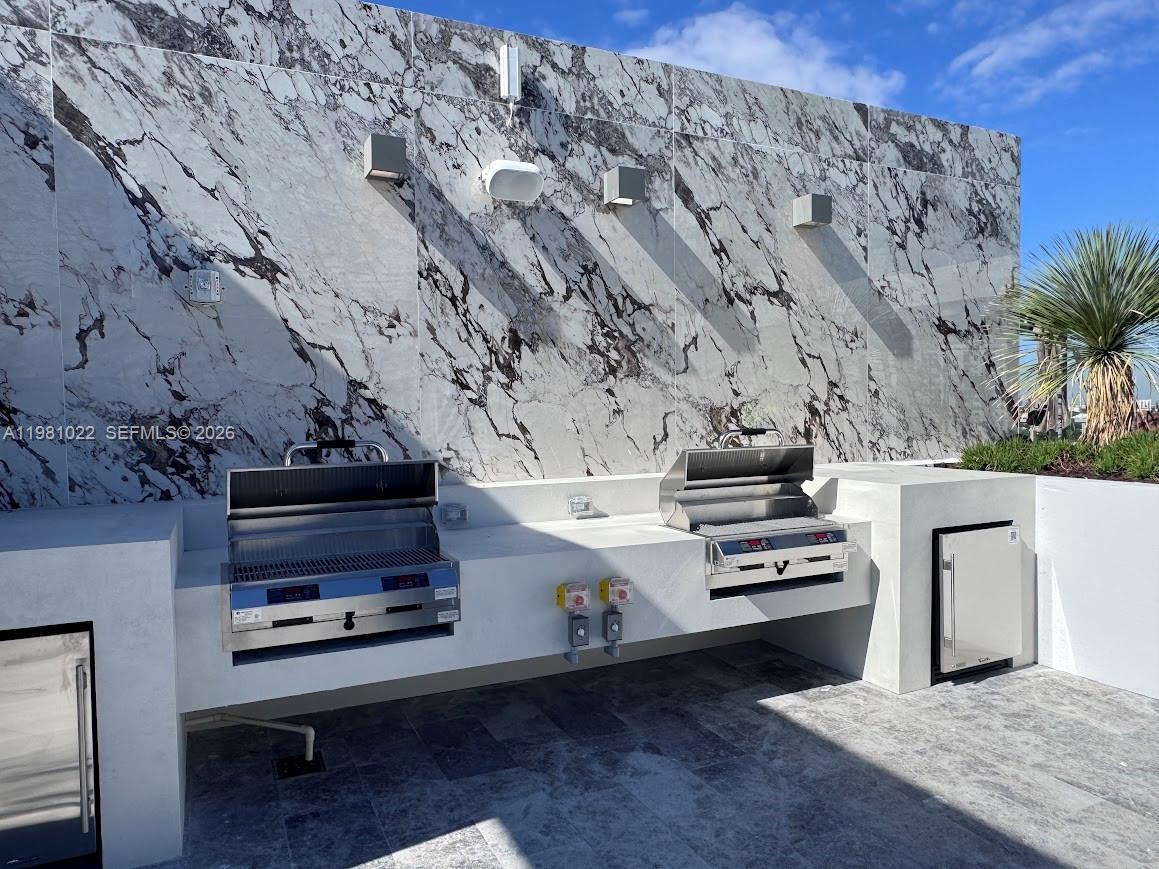 Domus Brickell Park - Residential