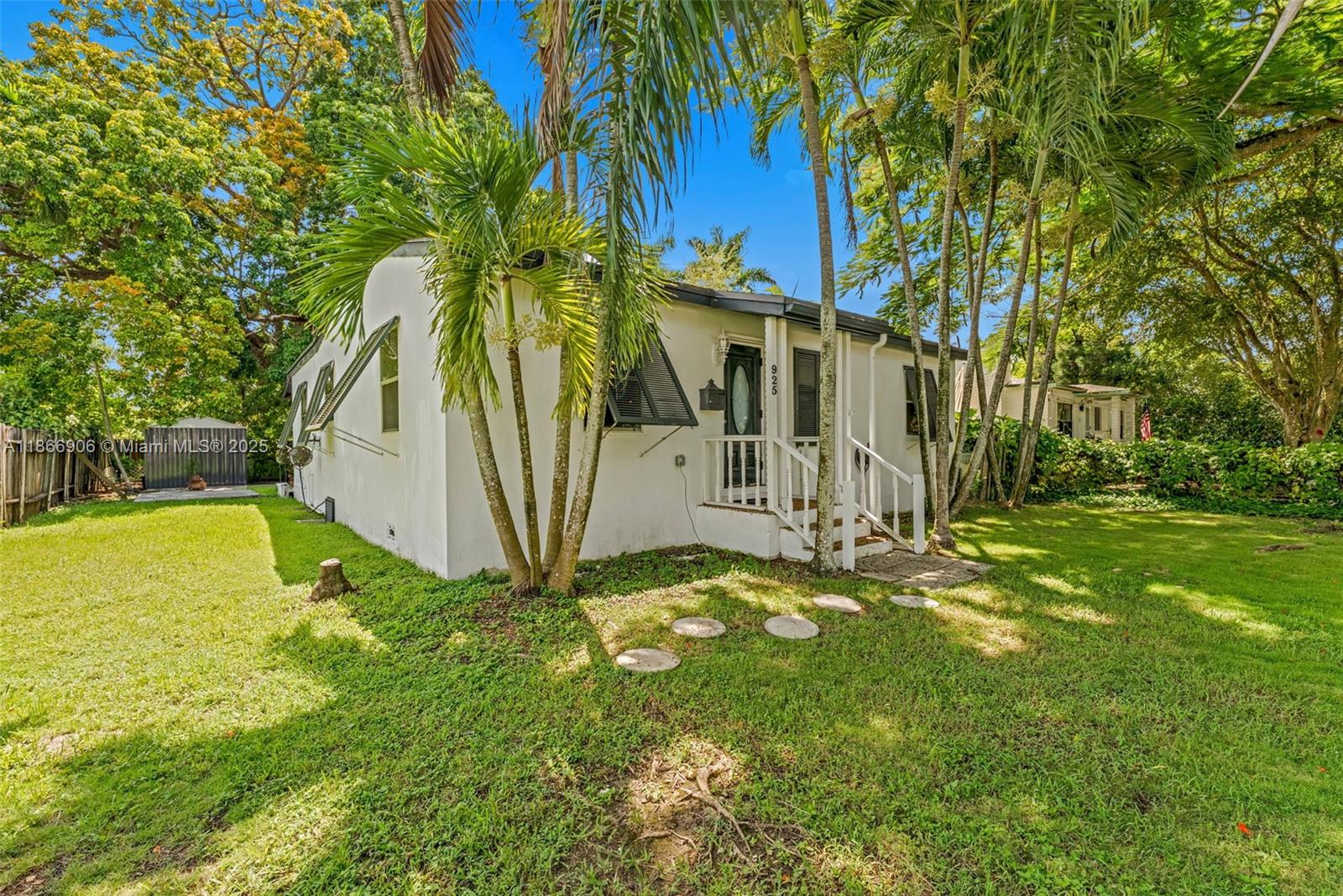 925 NW 4th Ave