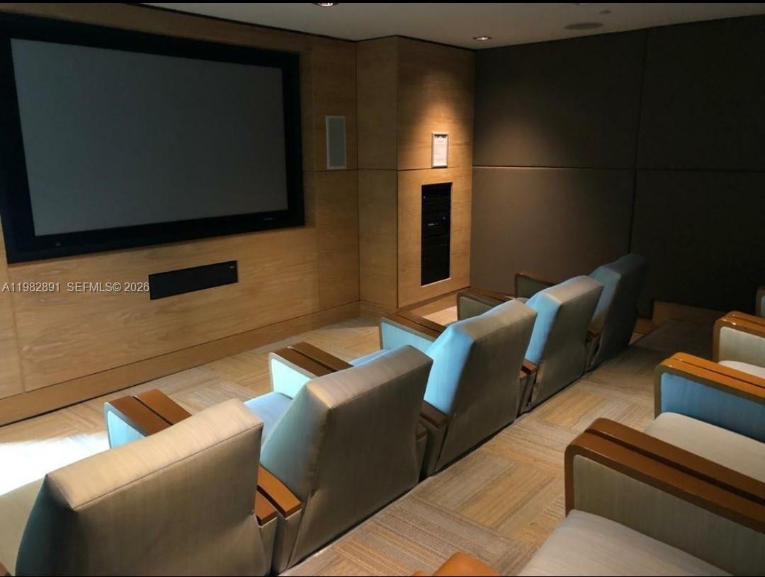 THE PLAZA 851 BRICKELL CO - Residential