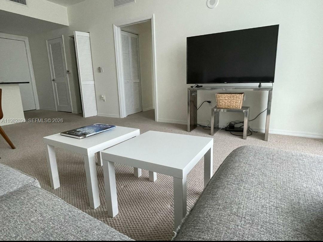 THE PLAZA 851 BRICKELL CO - Residential