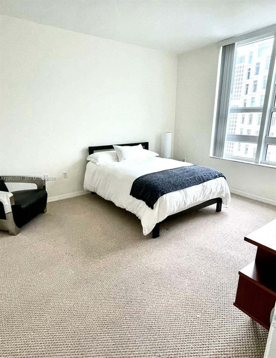 THE PLAZA 851 BRICKELL CO - Residential