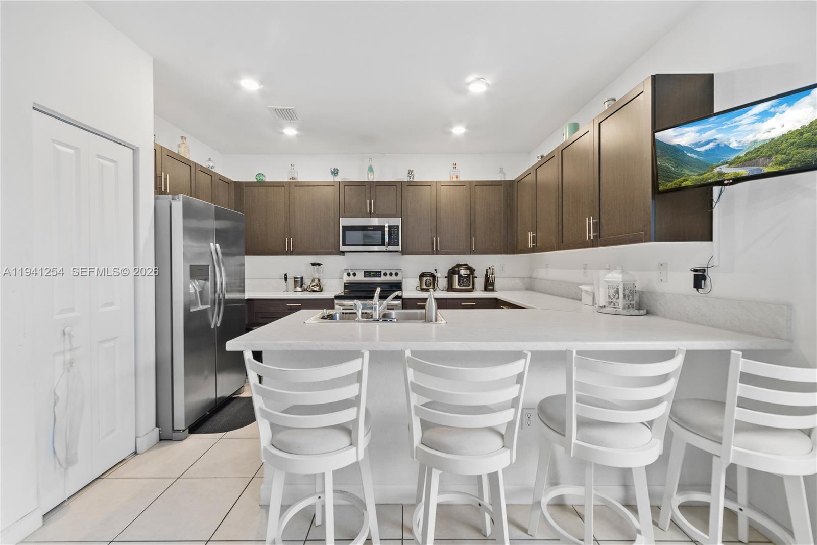 SILVER PALM RESIDENTIAL H - Residential