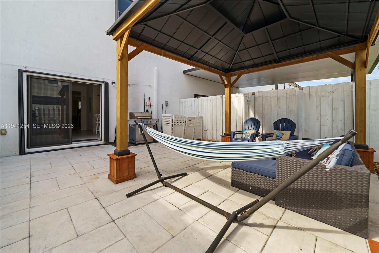 SILVER PALM RESIDENTIAL H - Residential