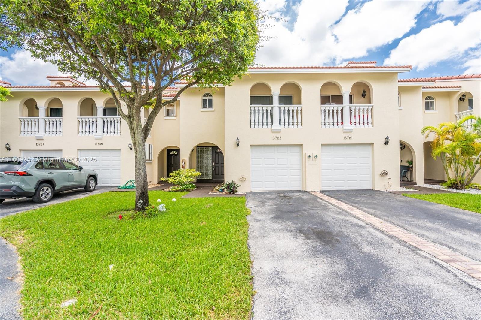 Rental Property at Address Not Disclosed, Miami, Broward County, Florida - Bedrooms: 3 
Bathrooms: 3  - $2,900 MO.
