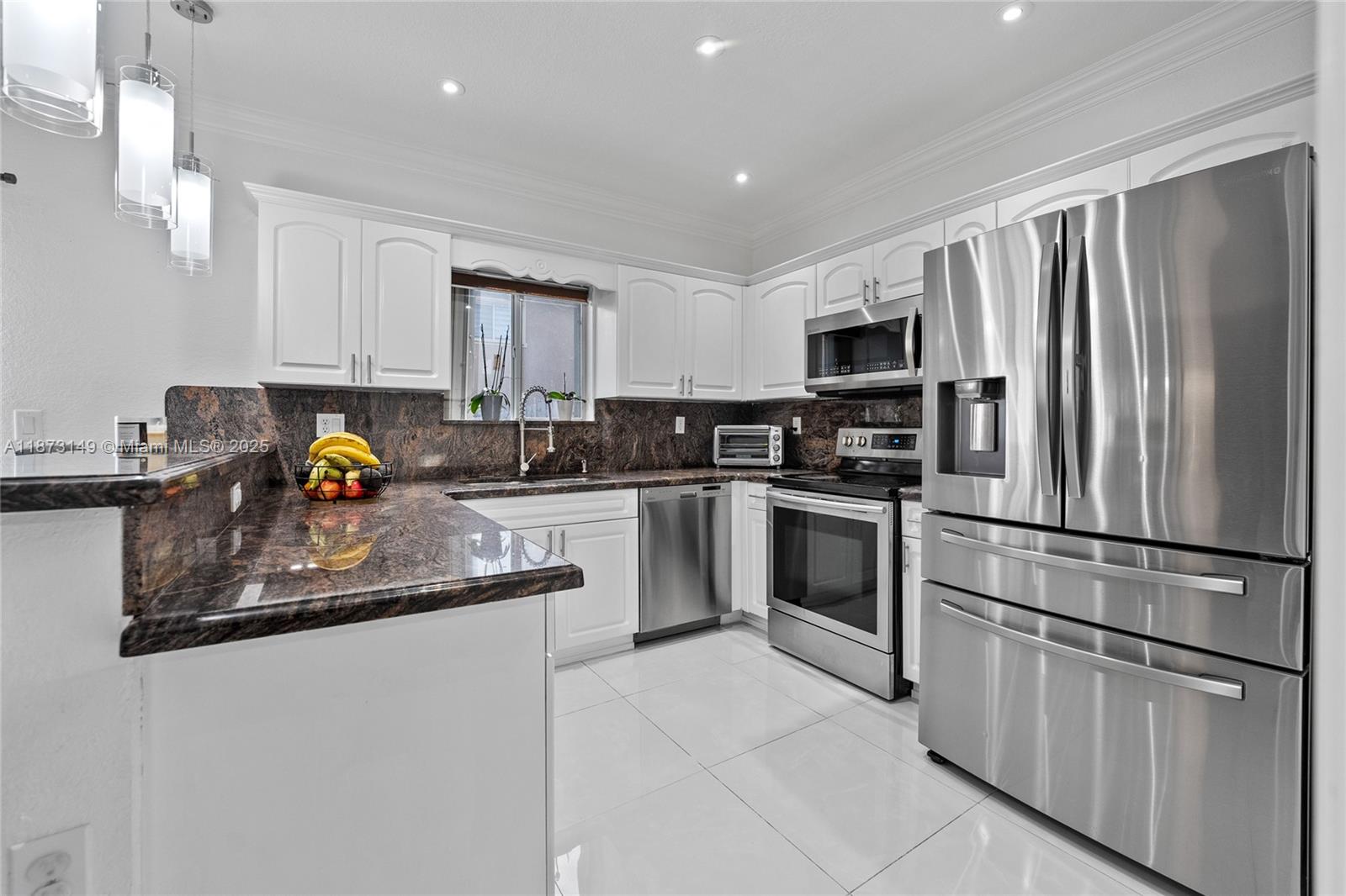 SANTA BARBARA - Residential