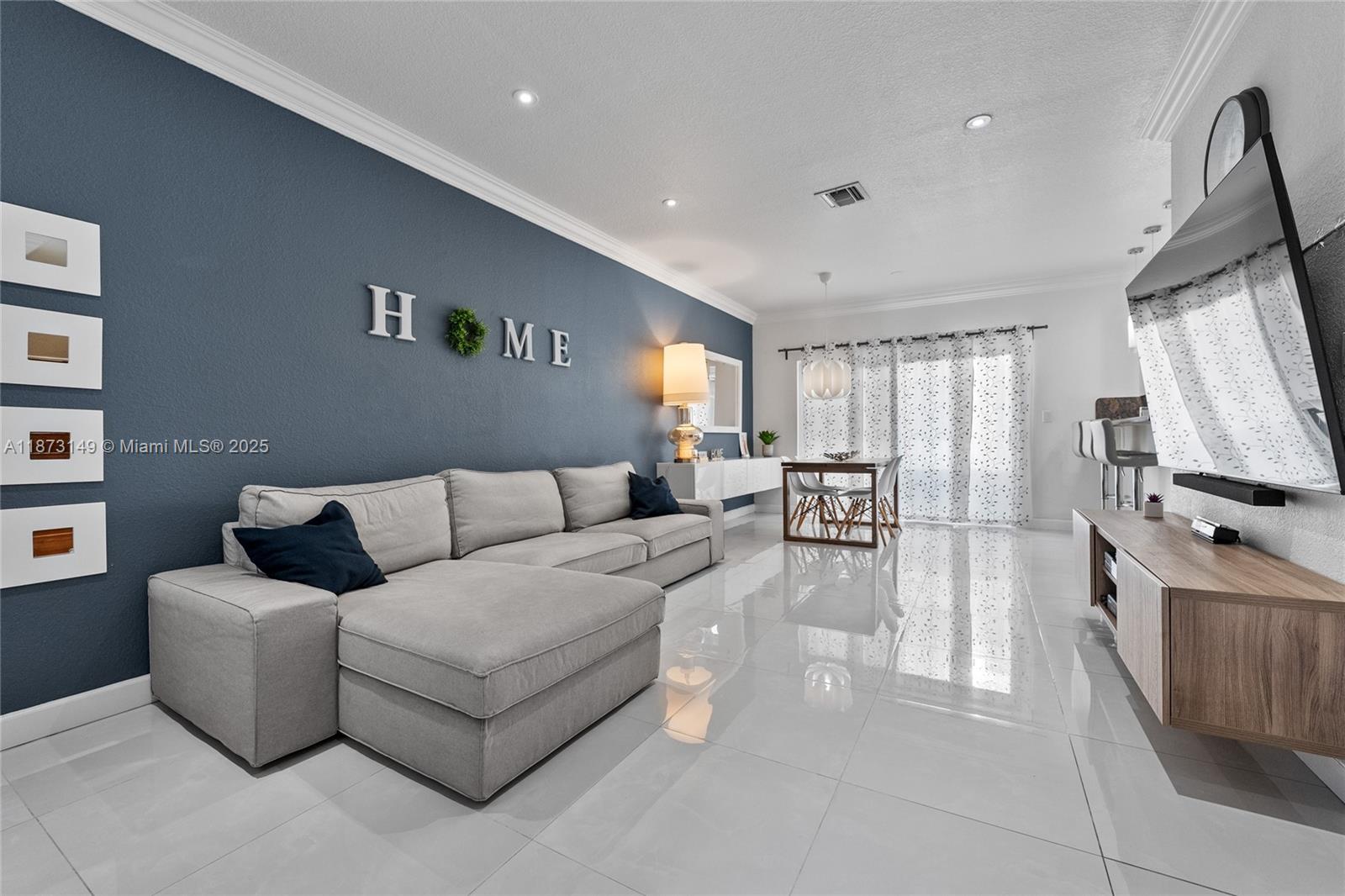 SANTA BARBARA - Residential