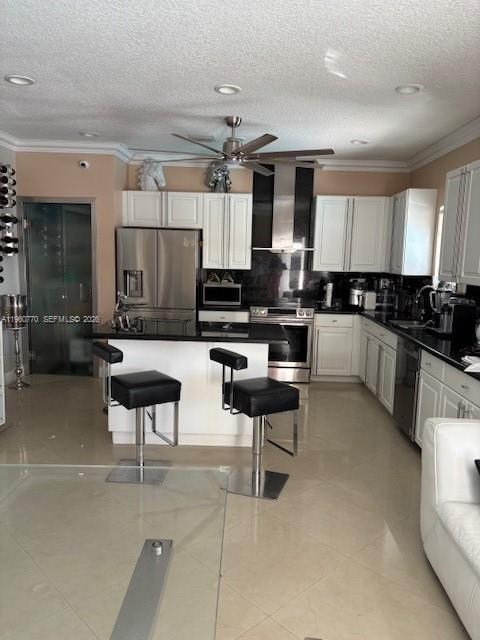 EFM ESTATES SECTIONS TWO - Residential