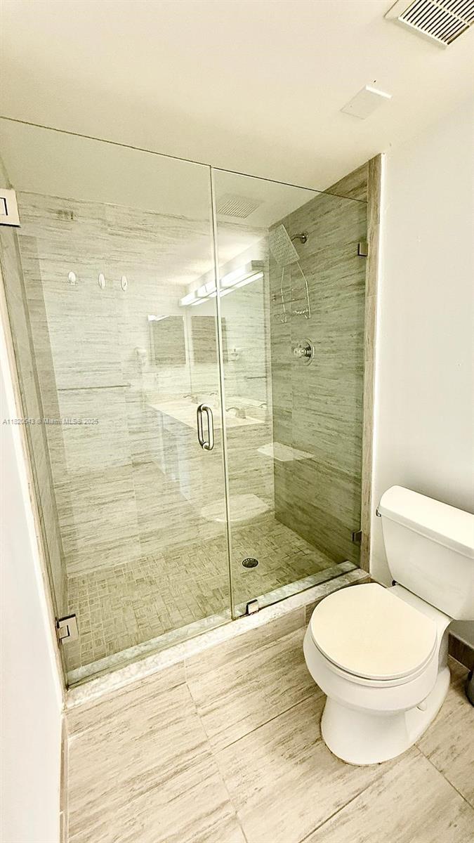 PARC CENTRAL AVENTURA EAS - Residential Lease