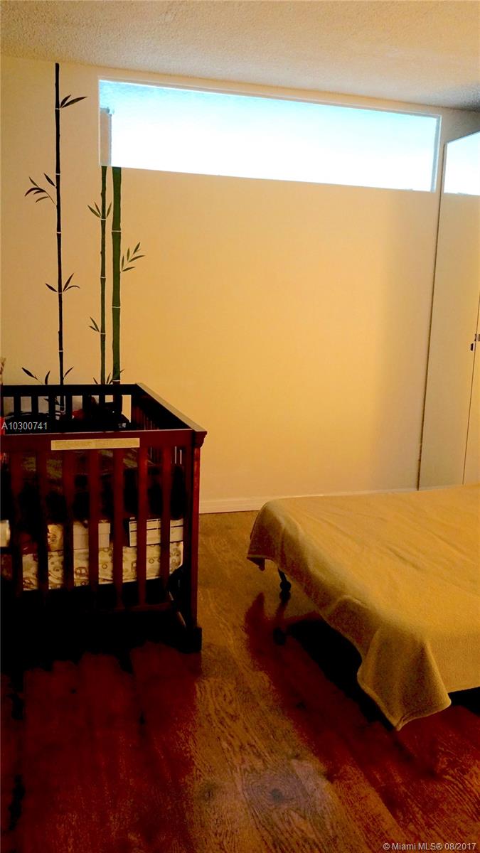 OCEAN RESERVE CONDO - Residential Lease