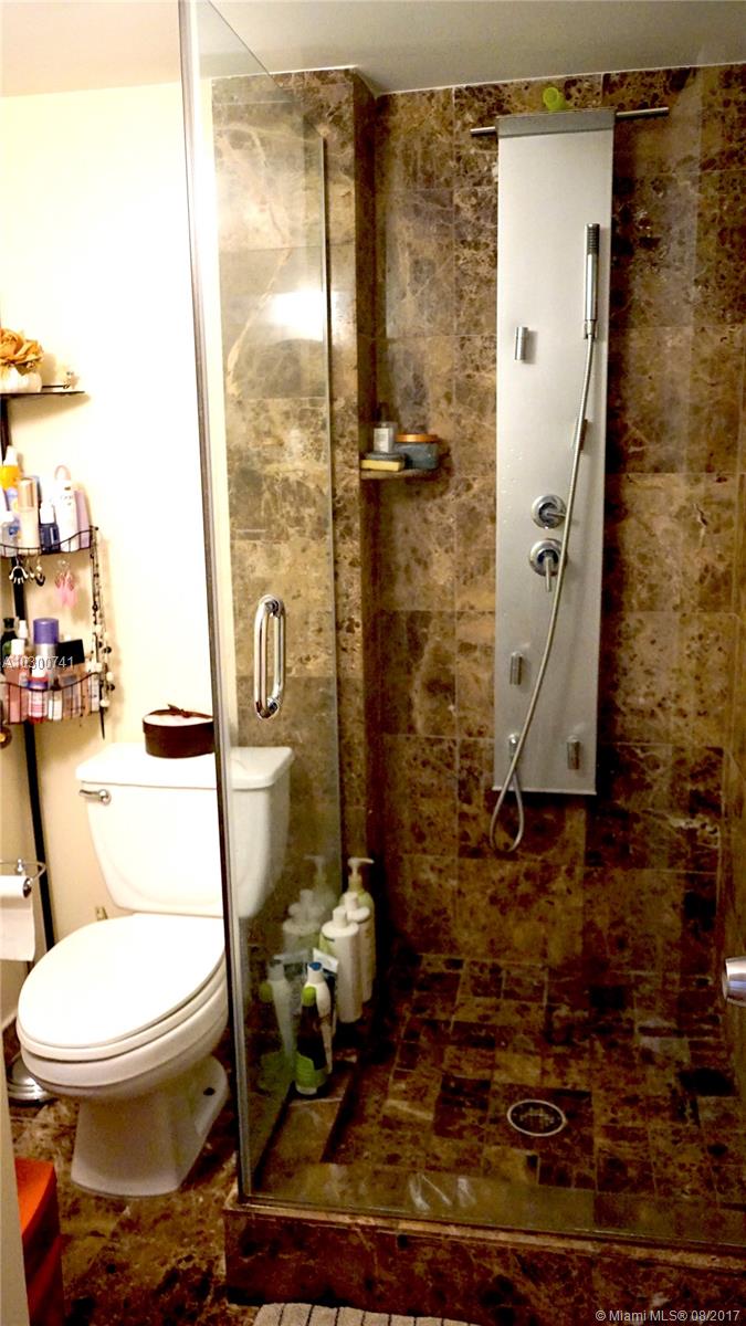 OCEAN RESERVE CONDO - Residential Lease