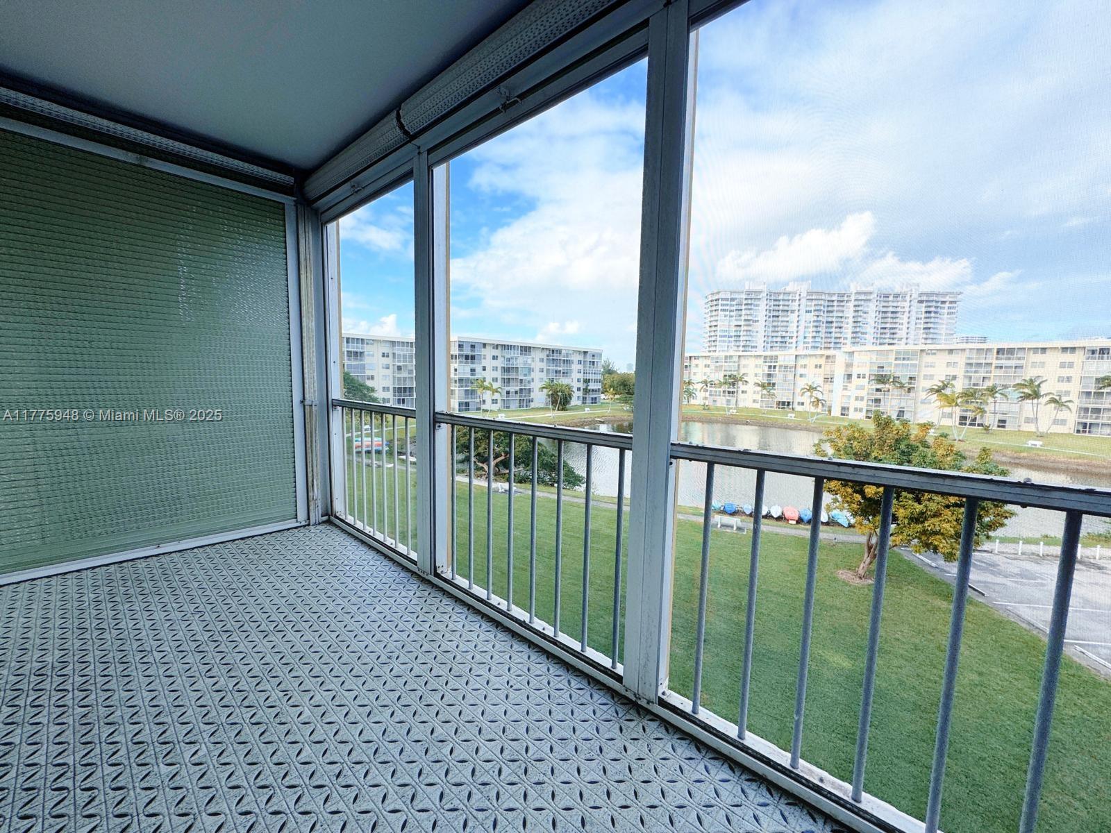 POINT EAST SEC III CONDO - Residential