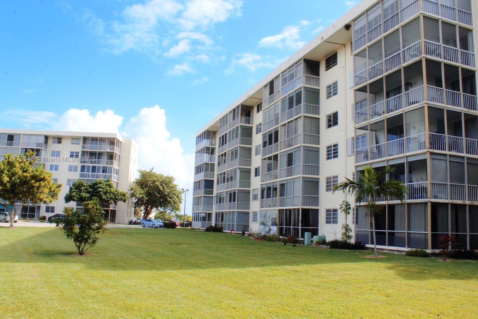 POINT EAST SEC III CONDO - Residential