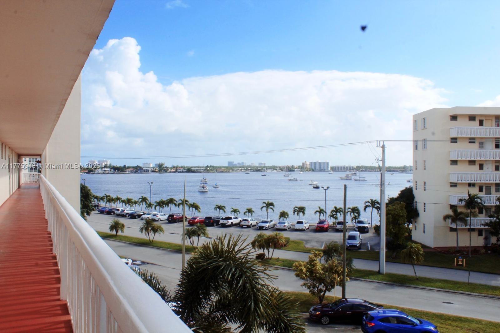 2903 Point East Dr K411