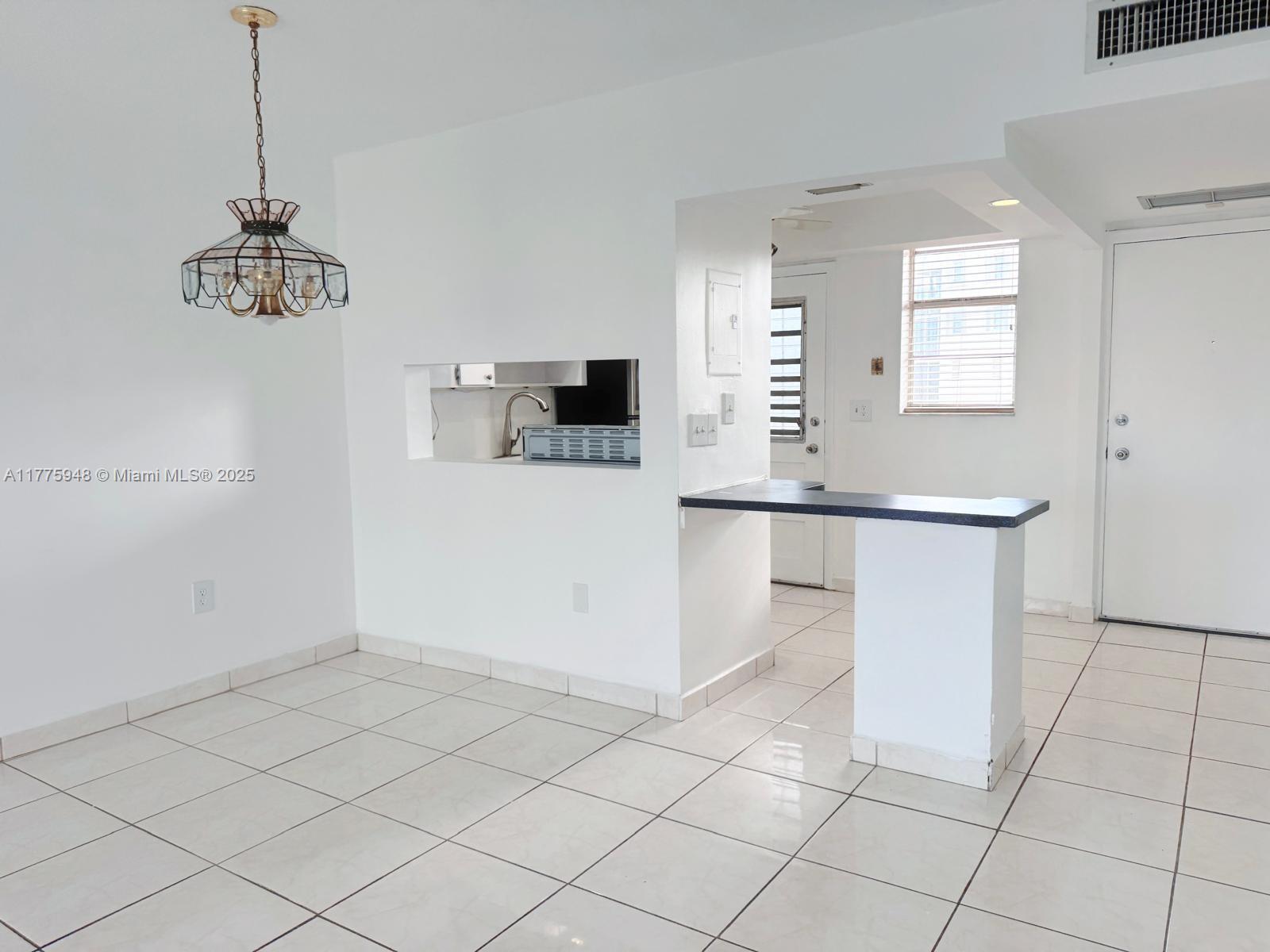 POINT EAST SEC III CONDO - Residential