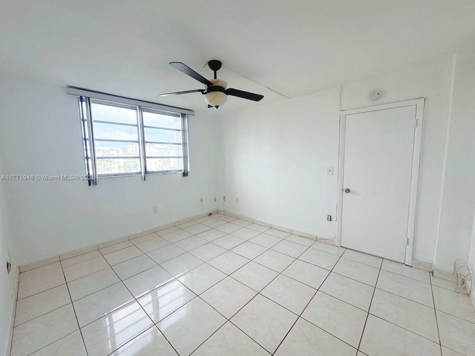 POINT EAST SEC III CONDO - Residential