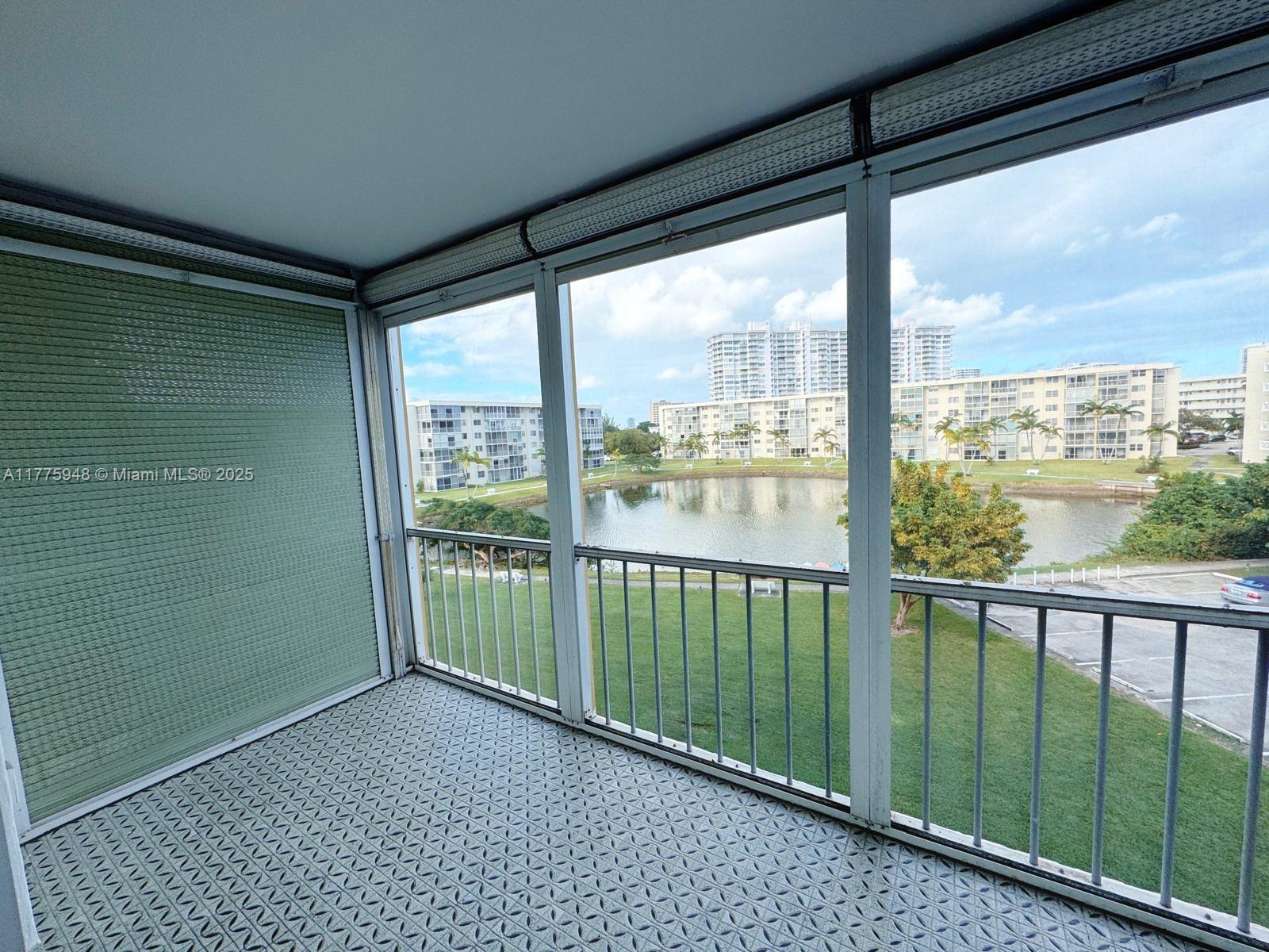 POINT EAST SEC III CONDO - Residential