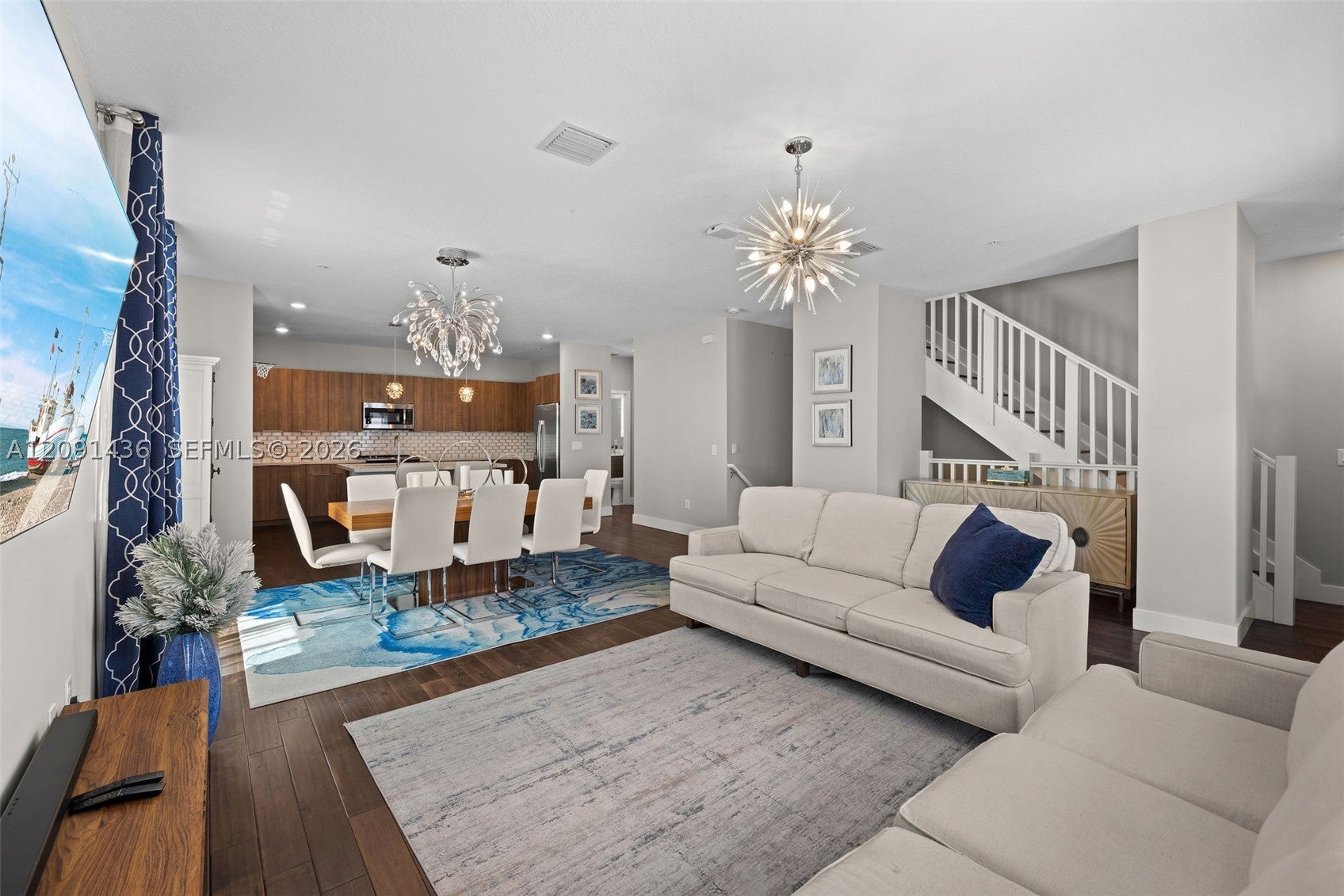 4720 NW 84th Ct