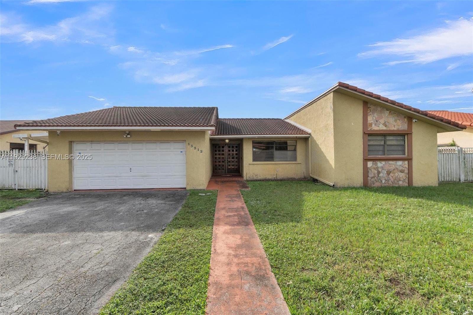 SUPERIOR HOMES SEC 1 - Residential