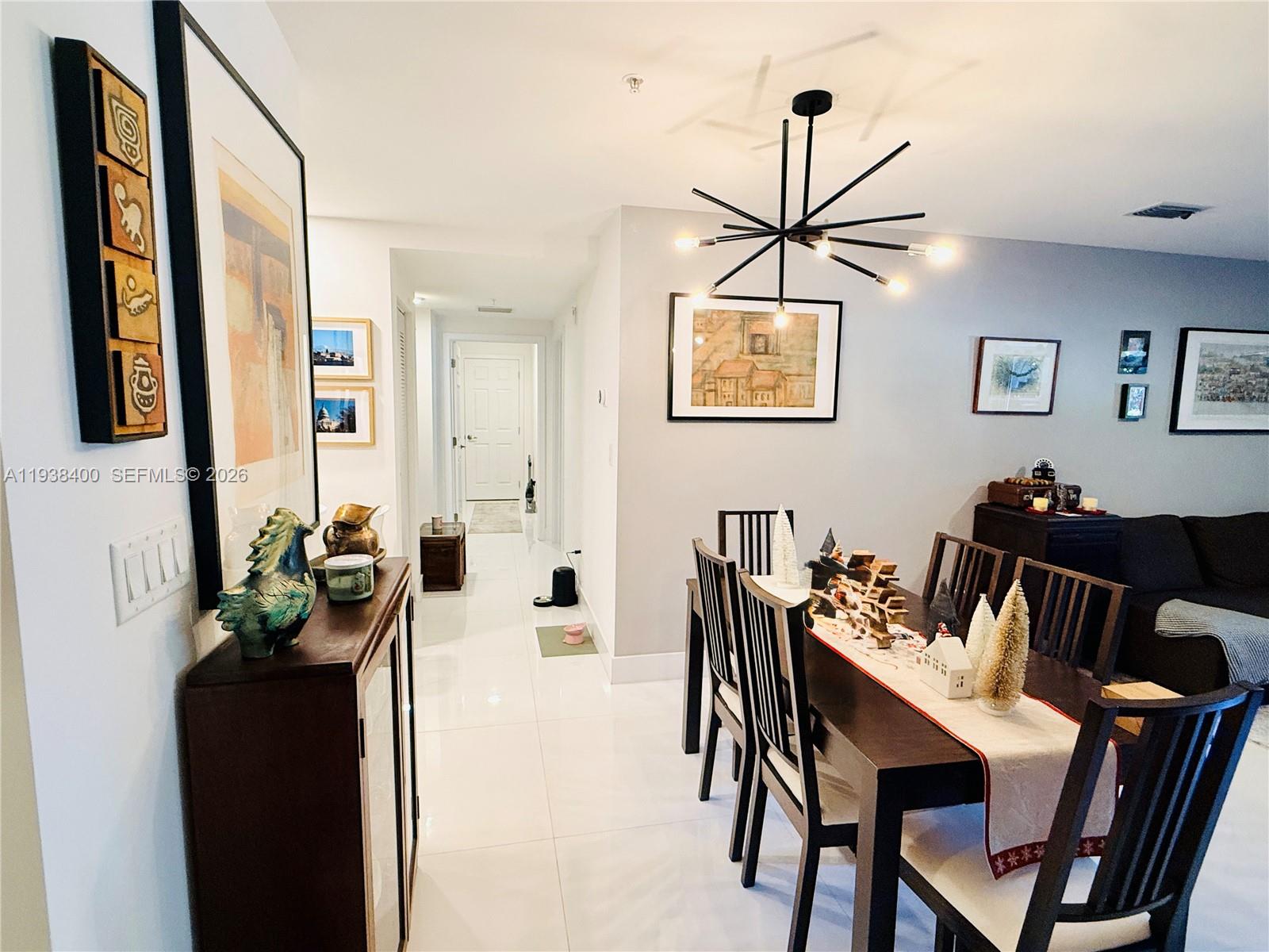 ISLANDS AT DORAL 1ST ADDI - Residential