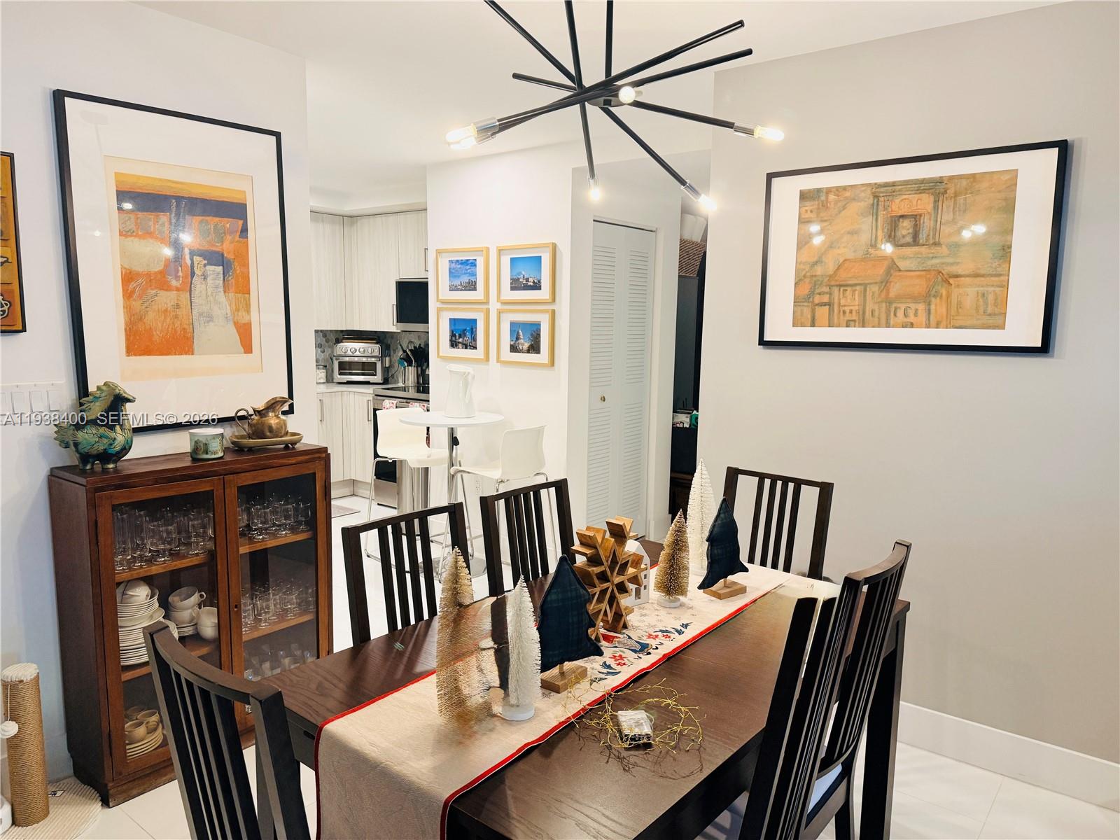 ISLANDS AT DORAL 1ST ADDI - Residential