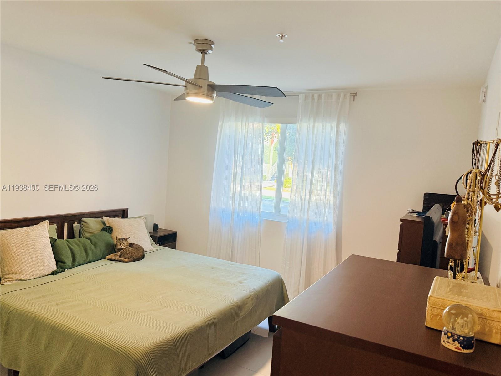 ISLANDS AT DORAL 1ST ADDI - Residential