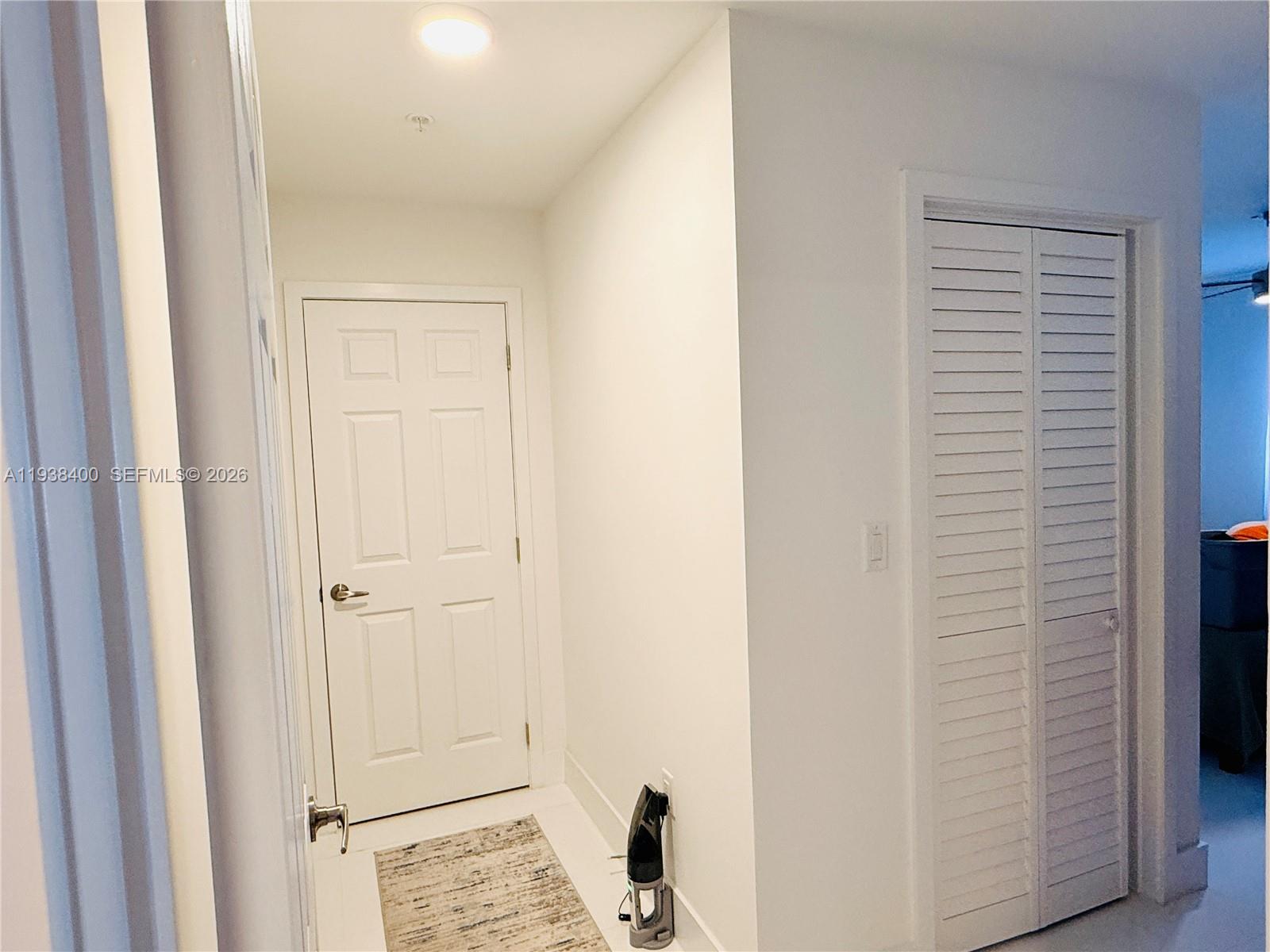 ISLANDS AT DORAL 1ST ADDI - Residential