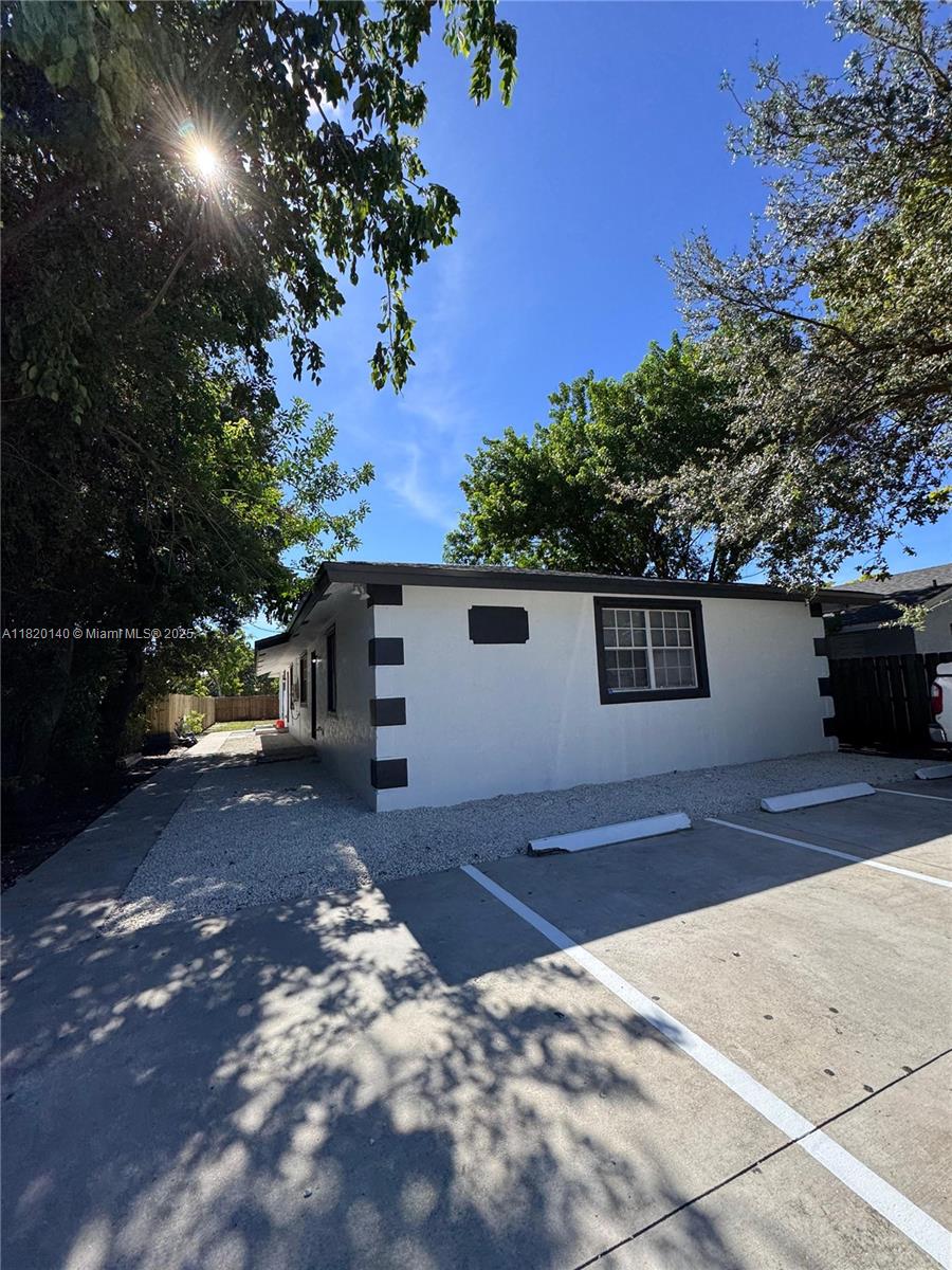 PEMDALE - Residential Lease