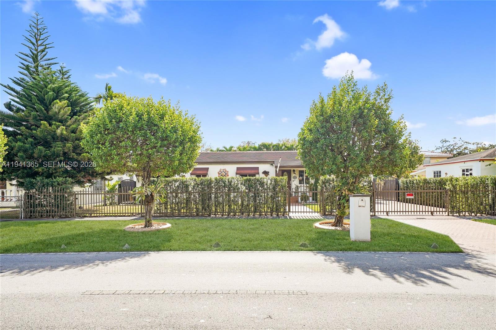 HARWOOD VILLAGE - Residential