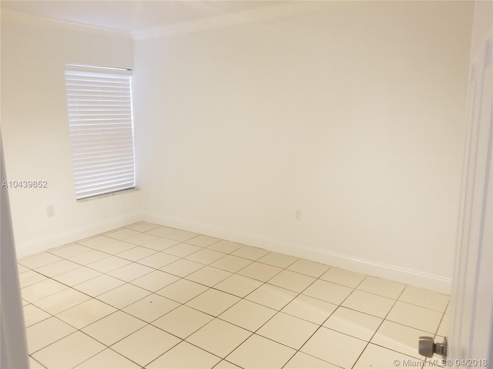 BARCELONA COURT CONDO - Residential Lease