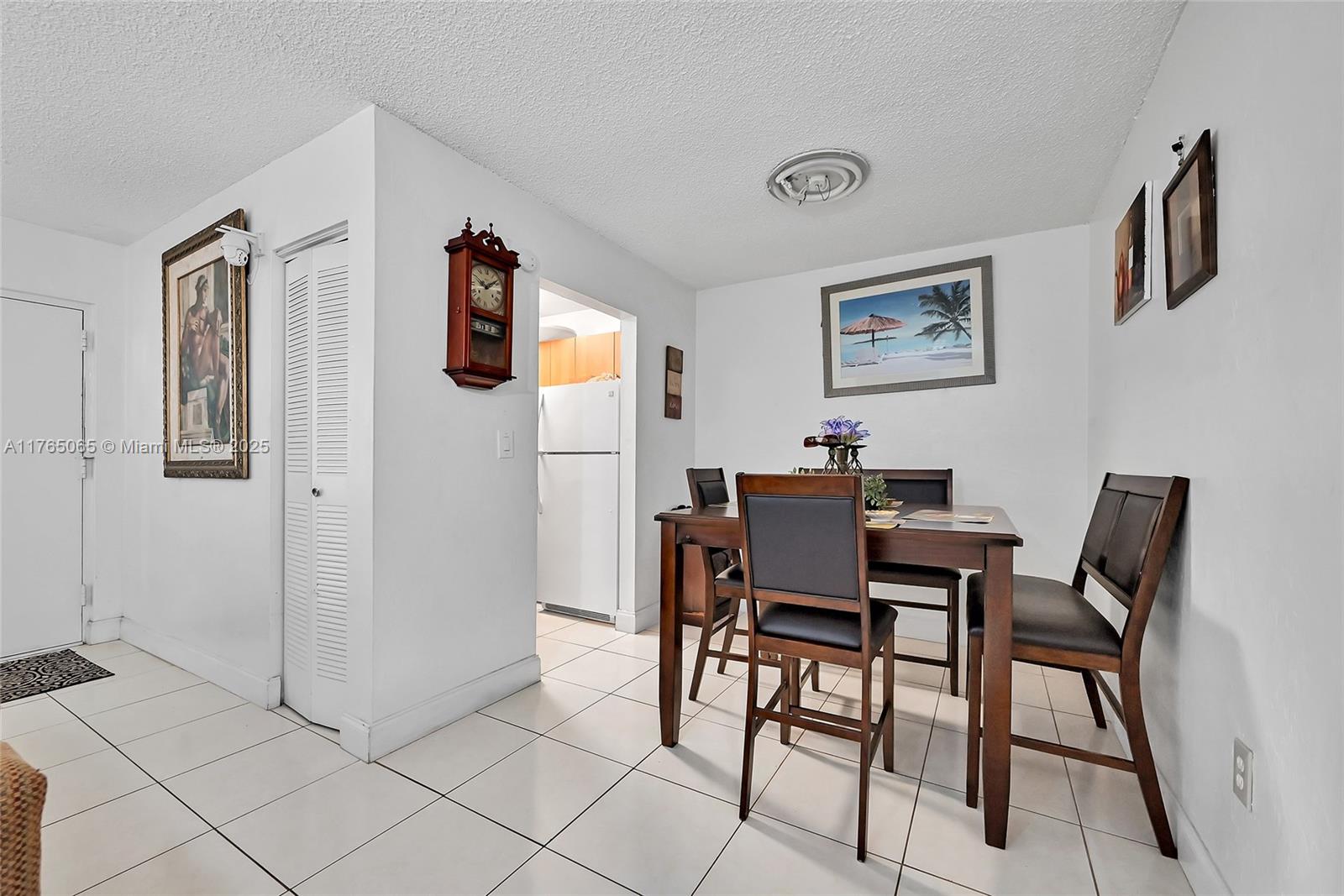 Property for Sale at 13500 Ne 3rd Ct 324, North Miami, Miami-Dade County, Florida - Bedrooms: 1 
Bathrooms: 2  - $149,900