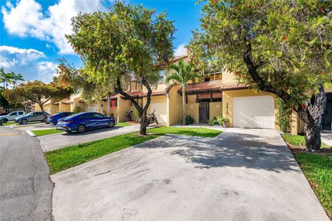 Photo of 3915 Adra Ave #F-46A, Doral, FL 33178 (MLS # A11801903)